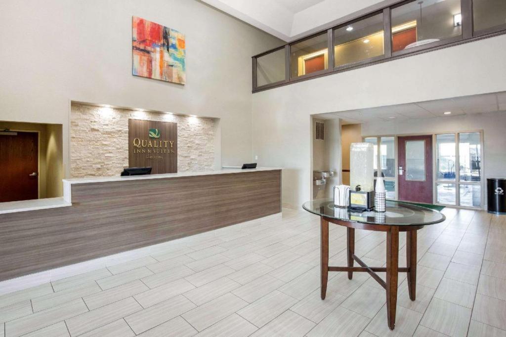 Quality Inn & Suites Arnold - St Louis Ngoại thất bức ảnh